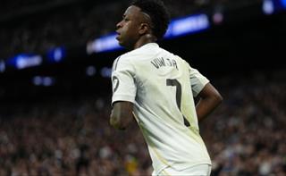 罗马诺消息：维尼修斯公开表态愿留队，老佛爷开出的续约合同始终有效