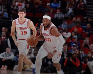 NBA-申京平赛季最高39分 火箭118-114击败步行者