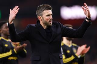 英媒预测：曼联对阵热刺首发 姆伯莫领衔锋线