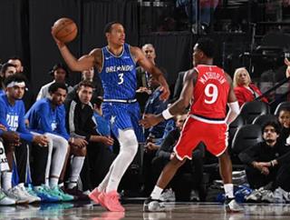 魔术111-109险胜快船，贝恩36分伦纳德空砍37分