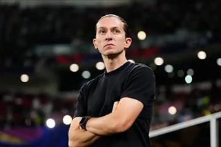 弗拉门戈官方宣布主帅费利佩-路易斯下课，上赛季带队四冠王