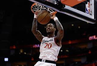 快船可提前续约科林斯！最高4年1.67亿，今夏成关键窗口