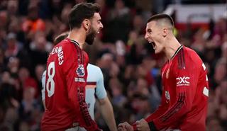 曼联主场胜局基本锁定欧冠资格，塞斯科进球助阵