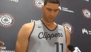 快船老将盛赞球队构成：经验与活力并存，年轻球员努力训练成果初显