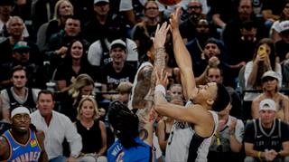 NBA西决G5:雷霆力克马刺赢下天王山,总比分3-2领先