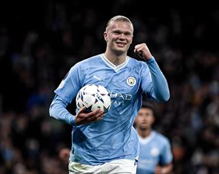 曼城前锋哈兰德自谦难及梅罗高度 专注团队重于个人纪录