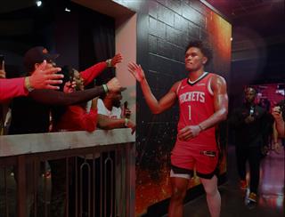 NBA常规赛：申京20分16板7助 火箭124-109胜灰熊