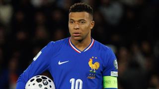 本泽马提醒姆巴佩在皇马重要赛事中担重任