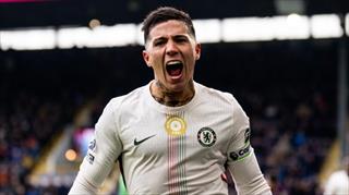 切尔西击败伯恩利铺垫关键战，下周迎巴萨与枪手考验