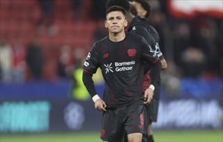 埃切维里在勒沃库森出场机会寥寥，未来回归曼城对他而言是稳妥之选