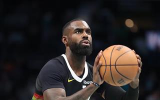 约基奇39分15板10助 掘金128-125险胜火箭