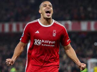 巴萨有意诺丁汉森林中卫穆里略，俱乐部考虑夏窗采取行动