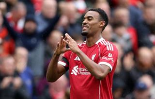 利物浦计划开启与赫拉芬贝赫的续约谈判，球员合同将于 2028 年到期